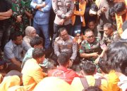 Ribuan Mahasiswa Gelar Aksi Damai di DPRD Sultra, Kapolda Apresiasi Tertibnya Unjuk Rasa