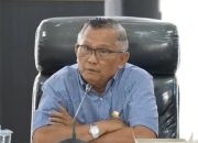 Hadiri Pembahasan Raperda Lingkungan, Anggota DPRD Kendari Simon Mantong Genjot Aturan Pengurangan Plastik Sekali Pakai