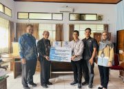 Jasa Raharja Gandeng Dinsos Kendari Serahkan Bantuan Sembako kepada Veteran di Momentum Hari Pahlawan