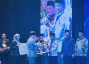 Kanwil Kemenag Sultra Raih Penghargaan Pengelola Informasi dan Dokumentasi Kualifikasi Informatif dalam Ajang Humas Kemenag Award 2025